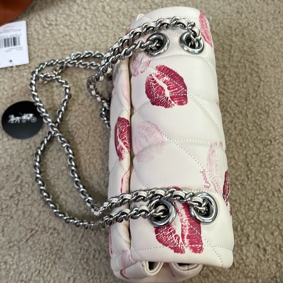 🌸NEW🌸 Coach Lipstick Print Quilted Tabby 20 Sold Out Everywhere! - Picture 4 of 16